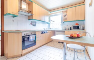 2-Familienhaus in ruhiger, zentraler Lage mit Nähe zu Kassel